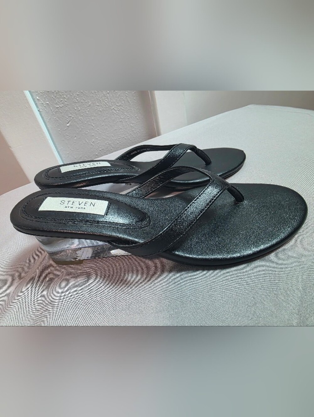 Steven New York Luz Black Lucite Wedge Sandals Thong Flip Flop Women's Size 6M